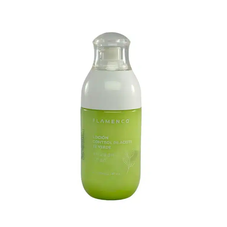 Loción facial Flamenco con extracto de té verde para controlar el exceso de grasa en la piel.