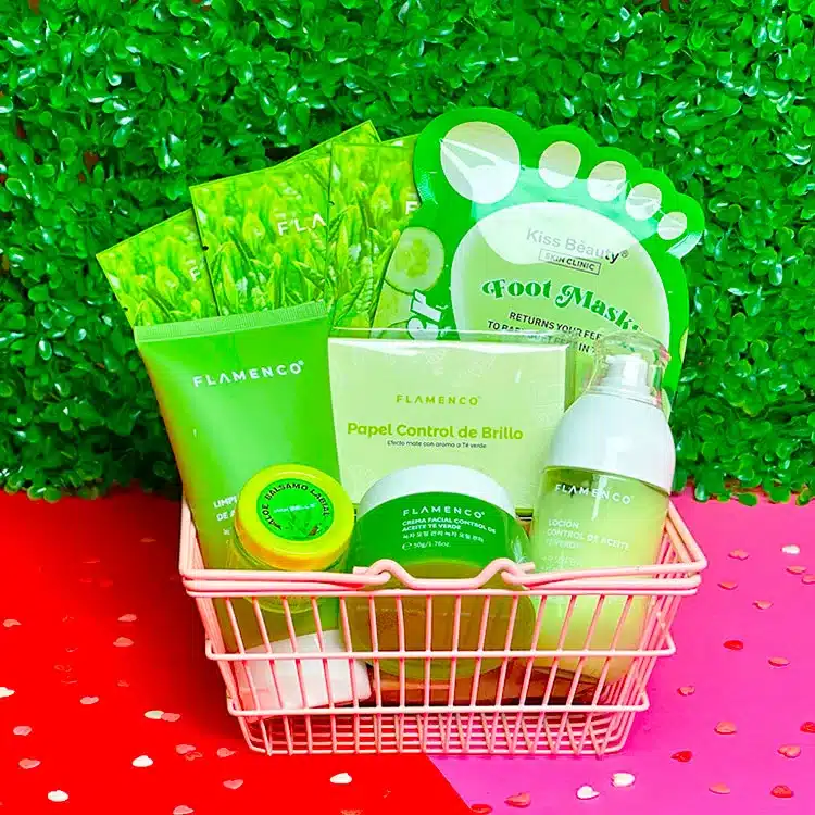Skincare Verde Té Quiero Verde - Set de San Valentín con productos purificantes de té verde